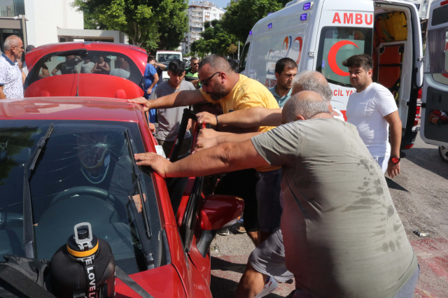 Trafik kazasında ağır yaralanmıştı! Antalyasporlu Naldo'nun günlerdir yoğun bakımda olan oğlunun durumu iyiye gidiyor