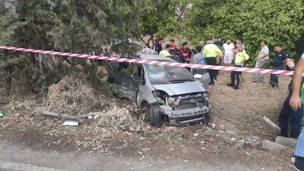 Muğla'da VİP minibüs ile otomobil çarpıştı: 5 ölü, 1 ağır yaralı