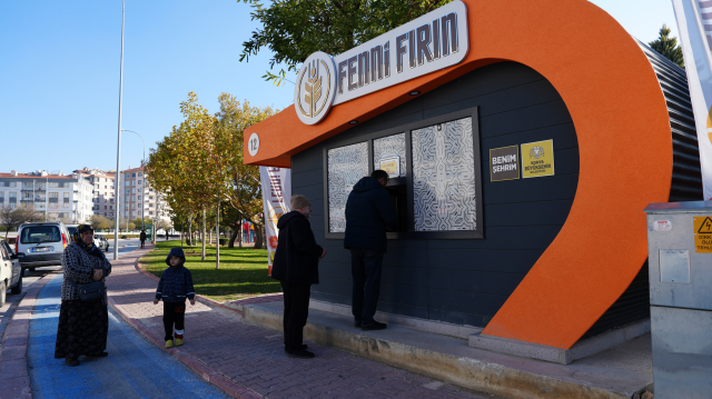 Konya Büyükşehir Belediyesi Fenni Fırın Ekmek Fabrikası açıldı