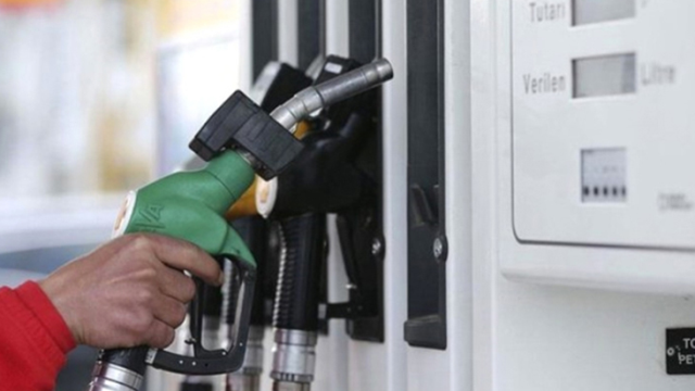 Petrol fiyatları son 4 ayın dip seviyelerinde! Akaryakıta indirim göründü