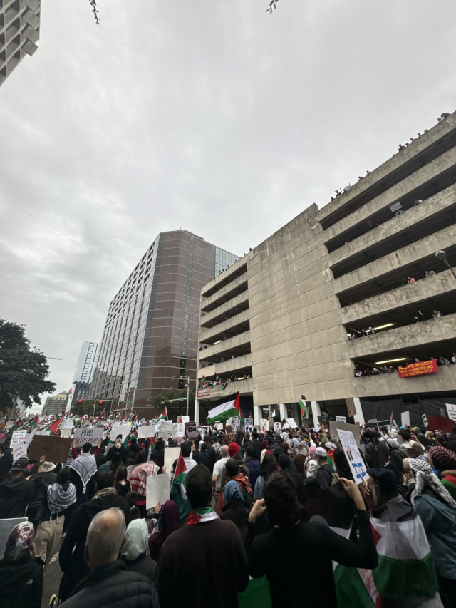 ABD'de 10.000 kişiik Filistin'e destek protestosunda Texaslı kovboylar dikkat çekti