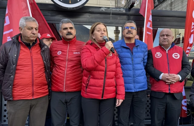 DİSK'ten asgari ücret zammı mesajı: Enflasyon tek haneye inene kadar yılda 4 kez güncellenmeli