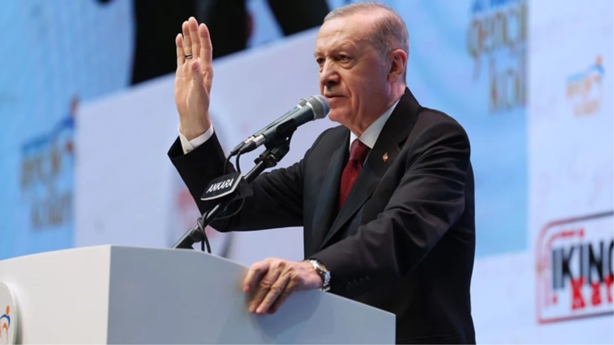 Cumhurbaşkanı Erdoğan'dan CHP'ye bildiri tepkisi: Terörü kınayamamak korkaklıktır