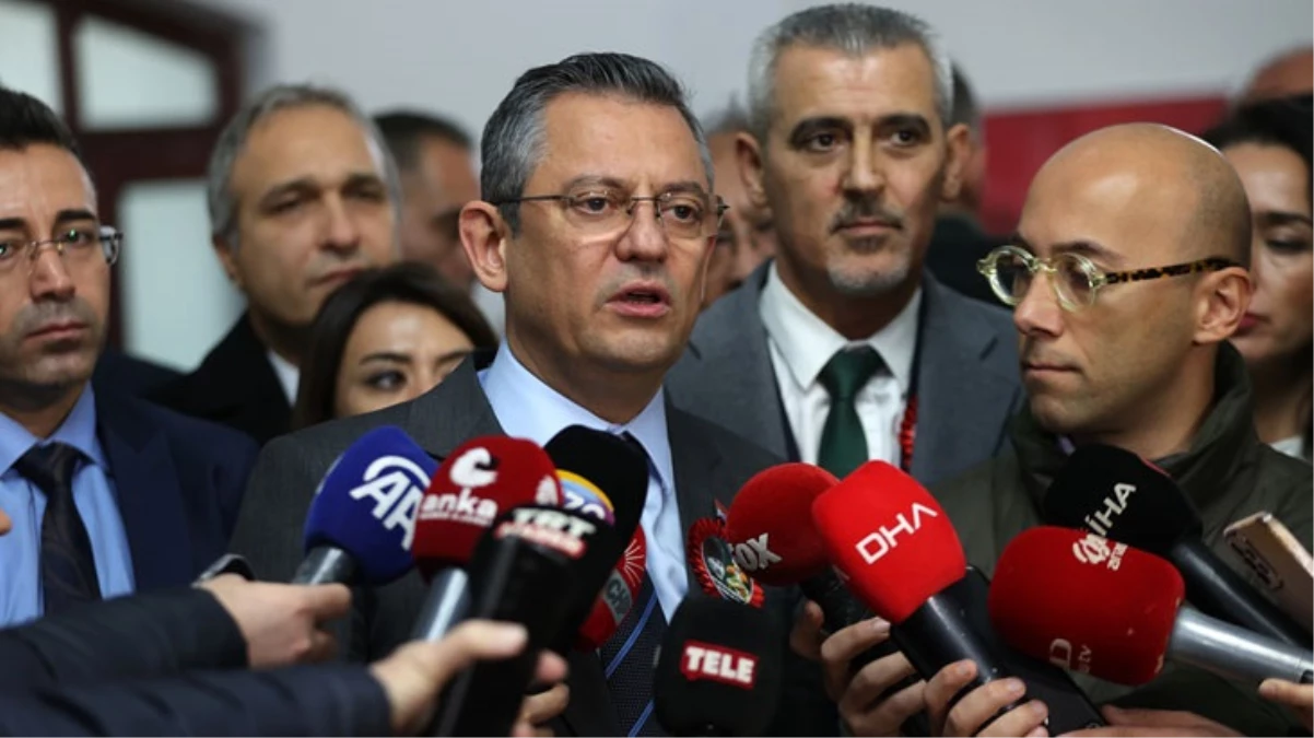 CHP lideri Özgür Özel İYİ Parti'ye seslendi: Türkiye'deki herkesle barış ilan ediyoruz