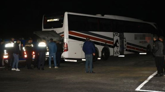 Tokat'tan İstanbul'a giden yolcu otobüsüne tüfekle ateş açıldı