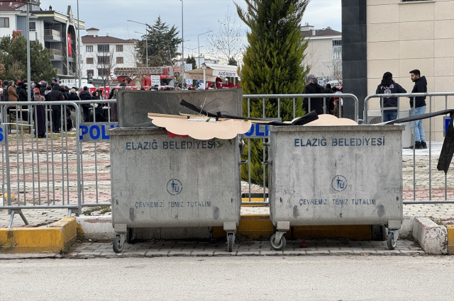 Pençe-Kilit Harekatı'nda şehit olan askerlerimiz son yolculuklarına uğurlandı