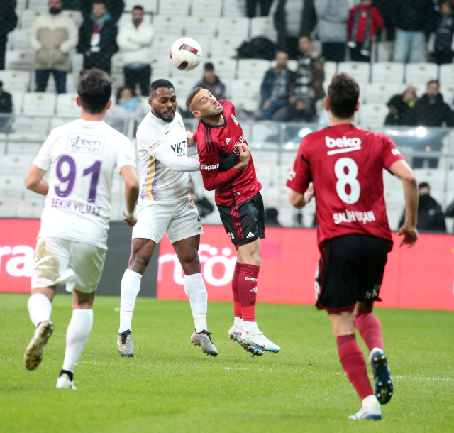 Beşiktaş, Eyüpspor'u 4-0 yenerek Ziraat Türkiye Kupası'nda son 16 turuna yükseldi