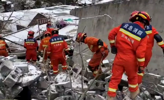 Çin'de heyelan faciası! 18 hane toprak altında kaldı, 47 kişiye ulaşılamıyor