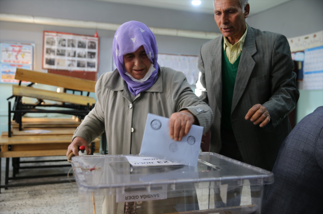 81 ilde seçim heyecanı! İşte sandıklardan ilk görüntüler