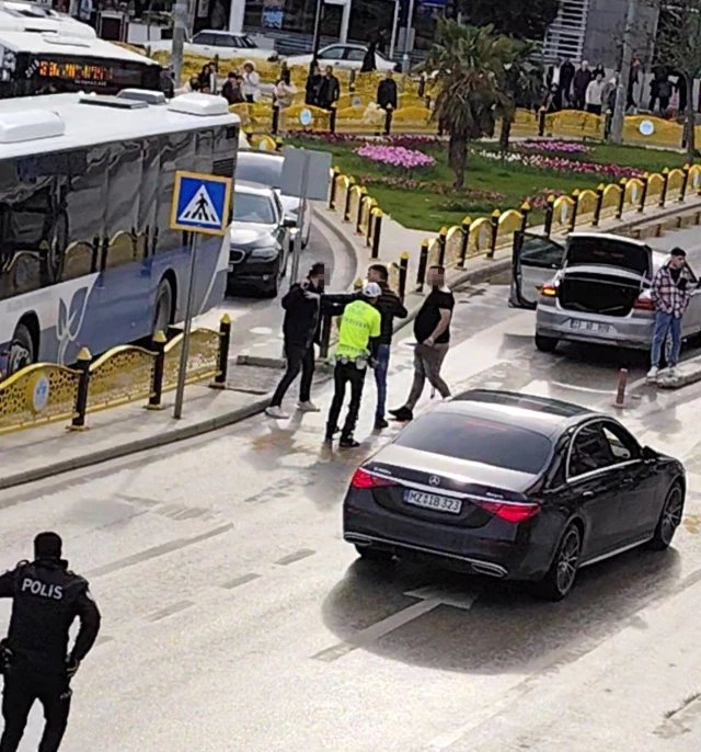 Elazığ'da park tartışmasında polisin hızlı müdahalesi faciayı önledi