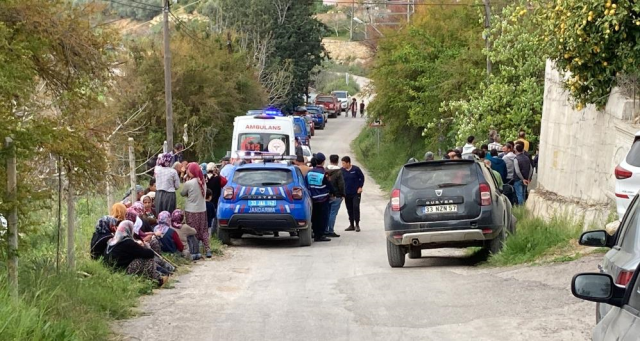 Mersin'de anne ve oğlu evde, baba ise aracında yanarak ölmüş halde bulundu