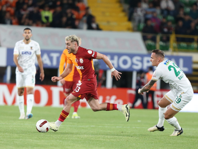 Aslan durdurulamıyor! Galatasaray, Alanyaspor'u deplasmanda 4-0 yendi