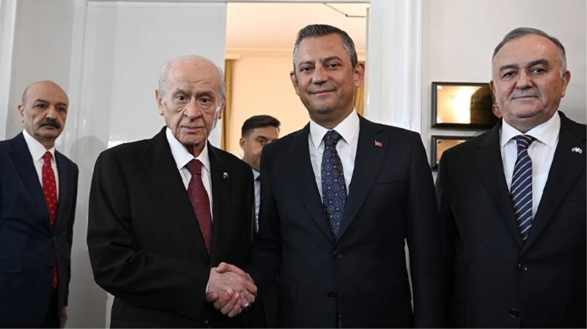 Özel ve Bahçeli görüşmesi bitti! Gözler yapılacak açıklamada